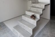 Trap-renovatie-met-beton-floor-uitgelichte-afbeelding